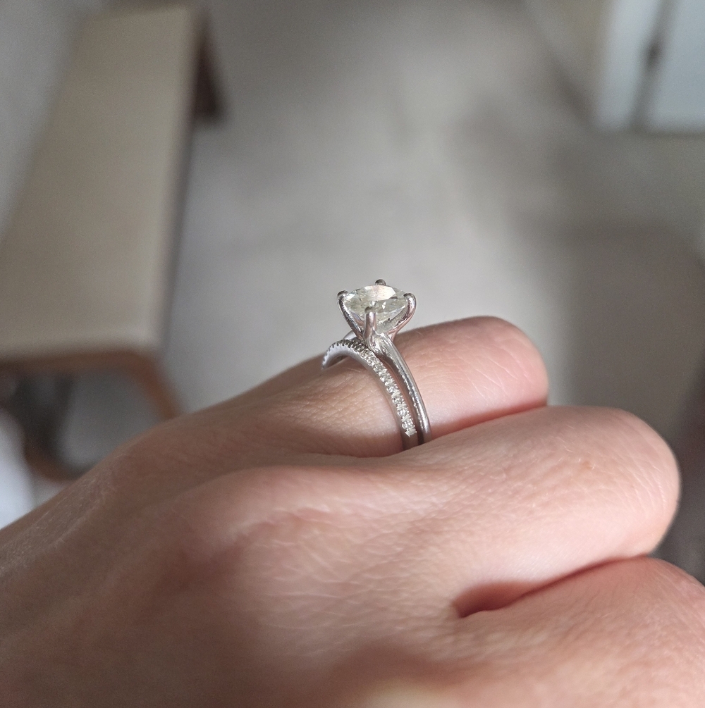 14 kt White Gold Moissanite Diamond Ring Set - Picture 8 of 10